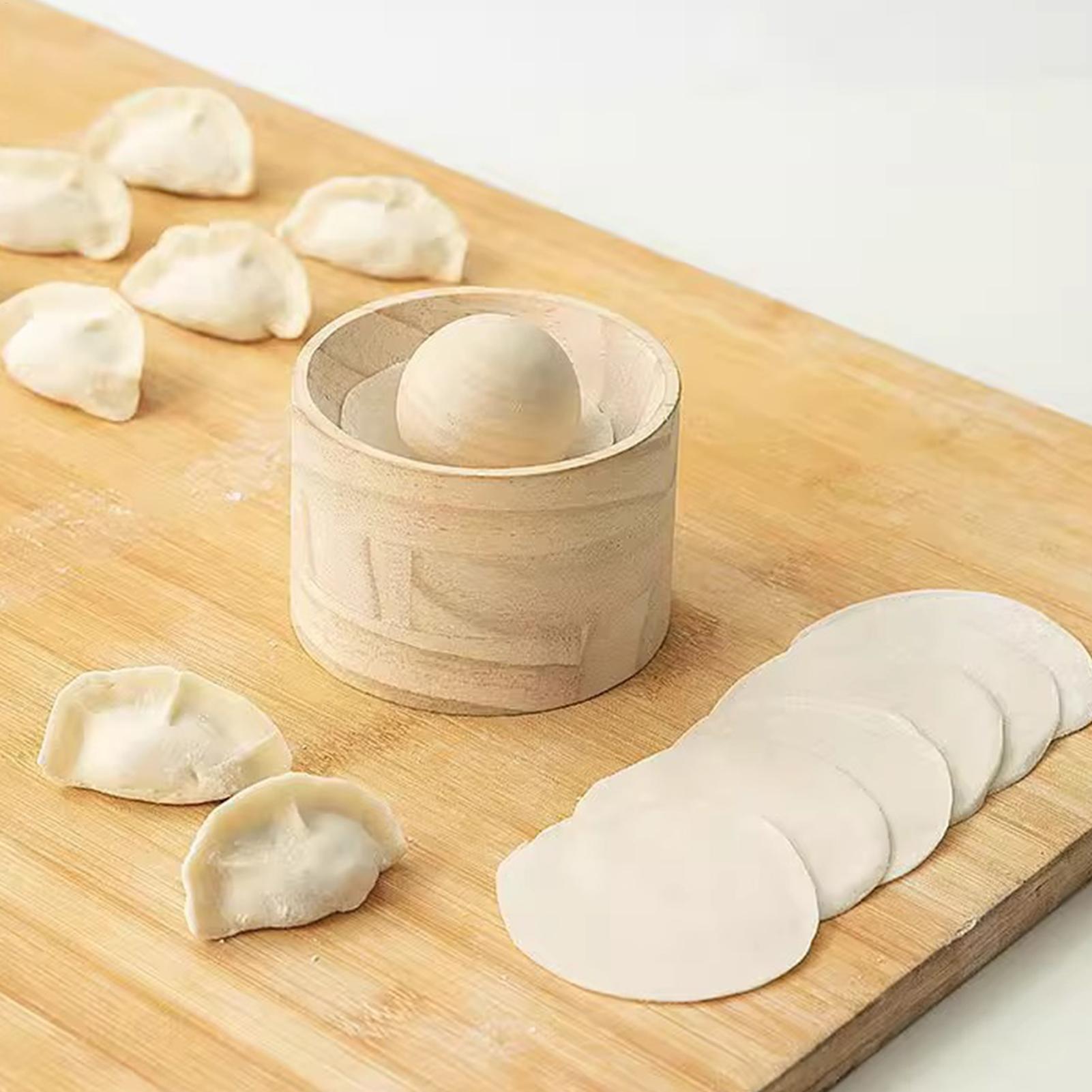 صانع الزلابية اليدوي الخشبي غي - مراجعة Kitchen Gadgets Dumpling Maker وسعره